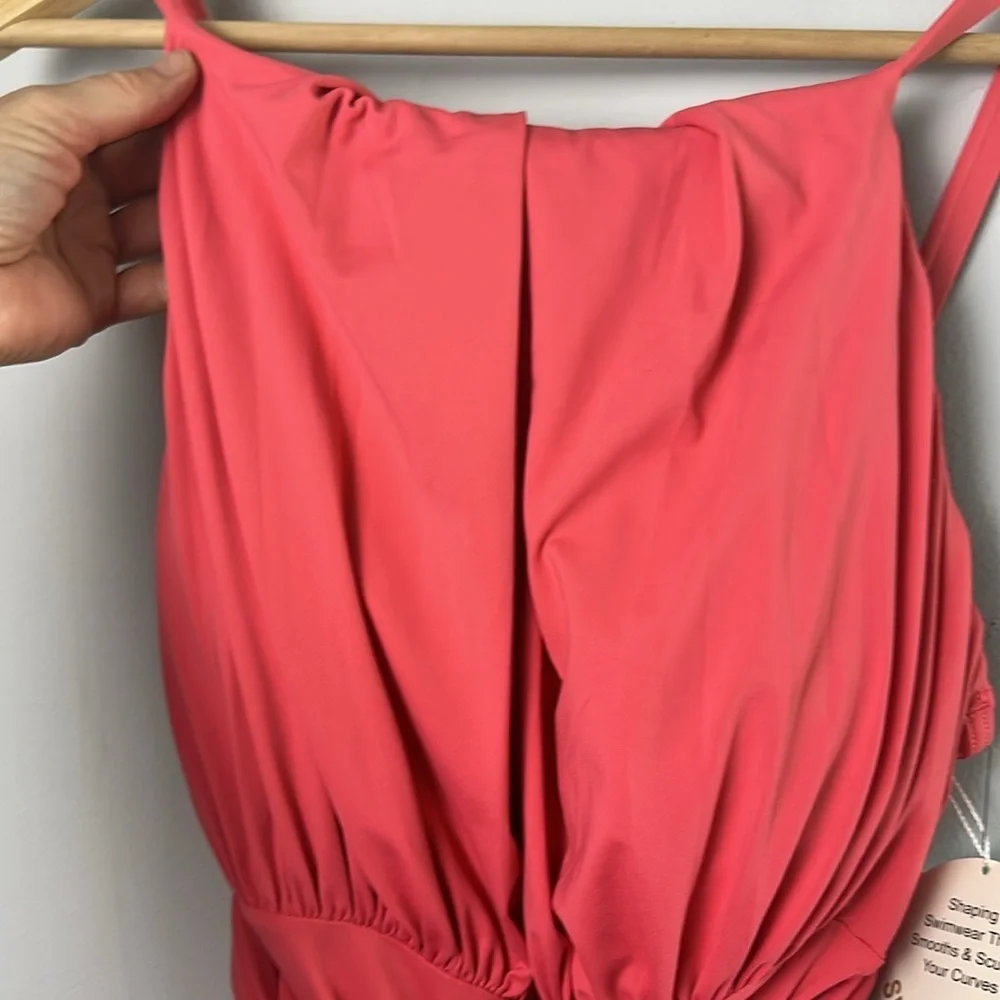 NEW Contours by Coco Reef Hidden Shapewear One Piece Swimsuit Size 12/36C Bloom - Picture 4 of 16